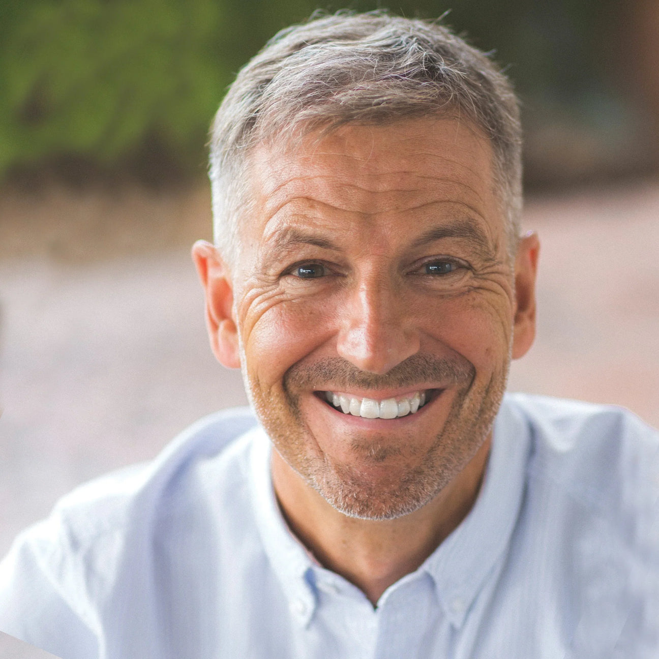 Autor - John Bevere