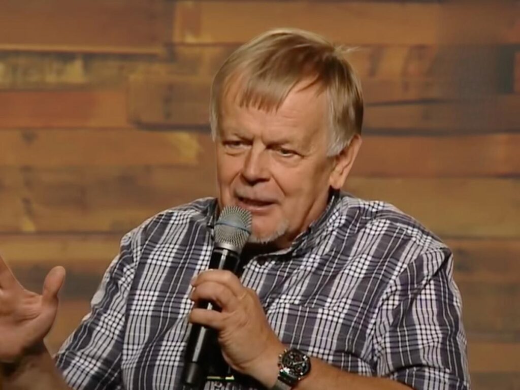 Autor - Paul Hattaway